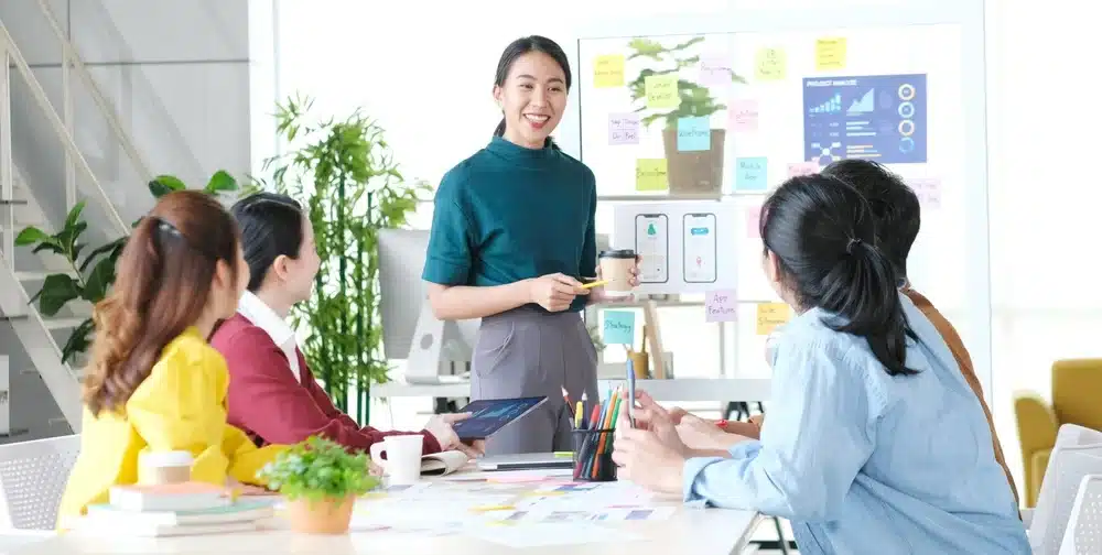 How-to-Build-a-Sustainable-Leadership-Pipeline