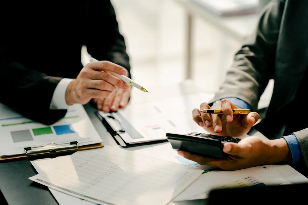 pit-finalization-deadlines-expats-vietnam